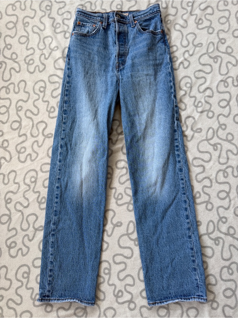 Levi’s Ribcage Straight Jean